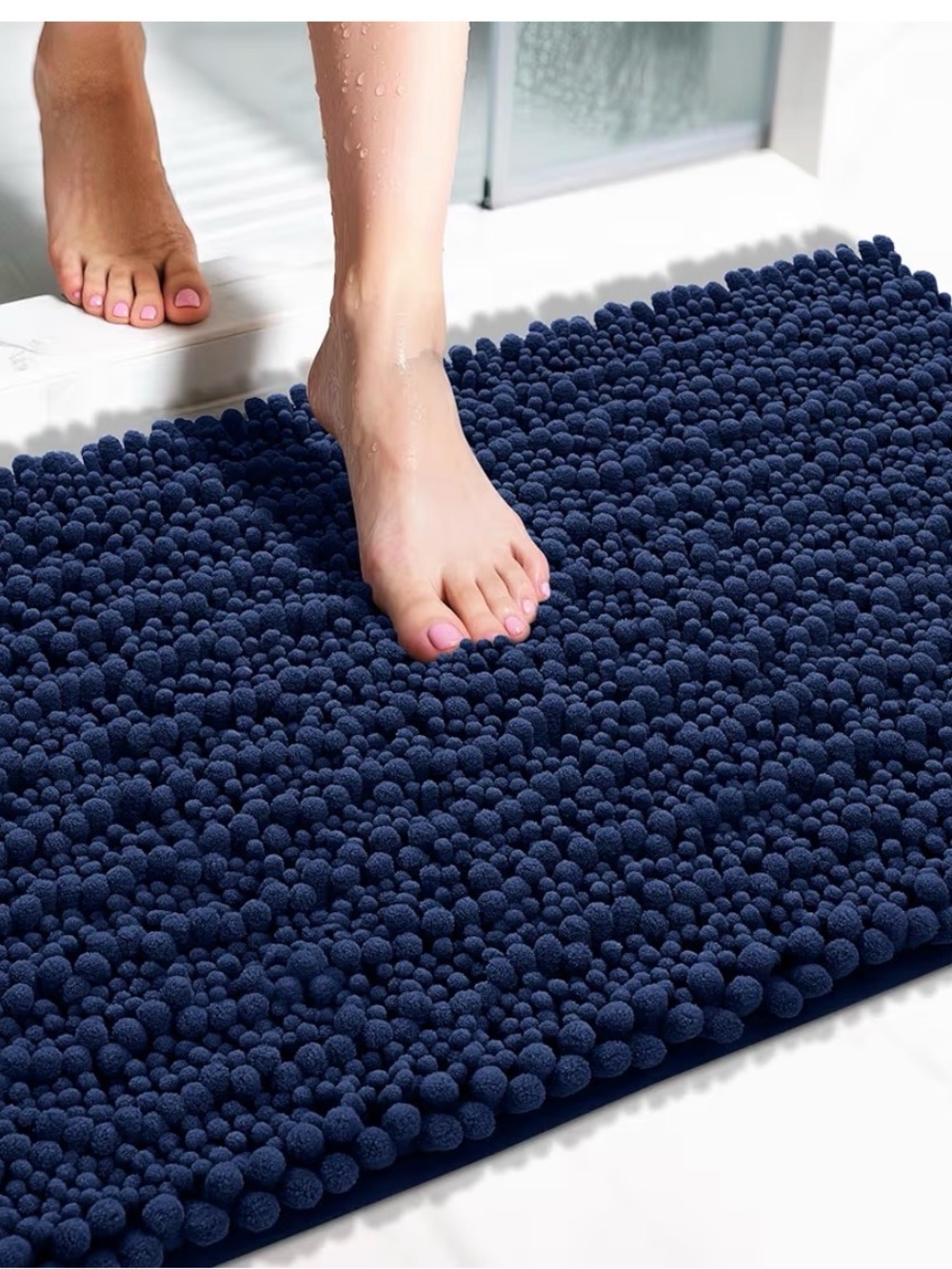 Bath Rug - Picture 3 of 4